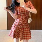 Short-sleeve Plaid Shirred A-line Dress Red - One Size
