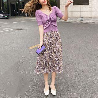 Short-sleeve Crinkled Knit Top / Floral Print Midi A-line Skirt