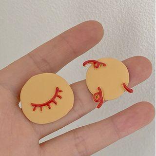 Cartoon Eye Asymmetrical Acrylic Earring