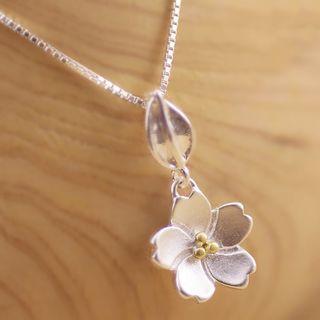 925 Sterling Silver Floral Pendant Necklace