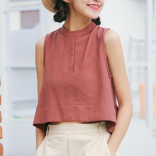 Mock-neck Vest