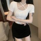 Short-sleeve Tie Neck T-shirt / Pencil Skirt