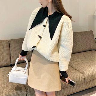 Toggle Knit Jacket / A-line Skirt