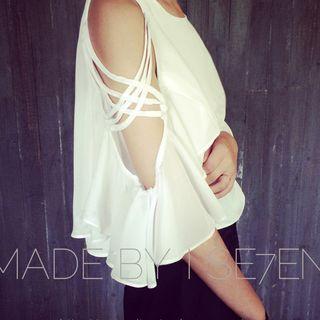 3/4-sleeve Shoulder Cut Out Chiffon Top