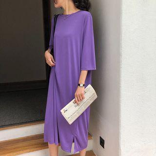 Crew-neck 3/4-sleeve Midi T-shirt Dress