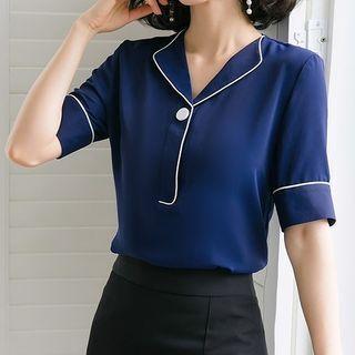 Short-sleeve Blouse / Mini Fitted Skirt / Dress Pants / Set