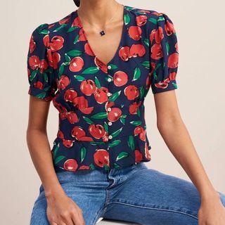 Puff Sleeve Apple Print V-neck Top