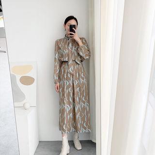 Tie-back Gathered-waist Pattern Dress