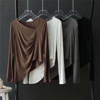 Ruched Long-sleeve Asymmetric T-shirt