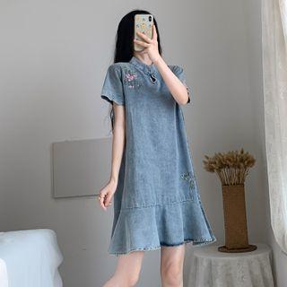 Short-sleeve Denim Embroidered Dress