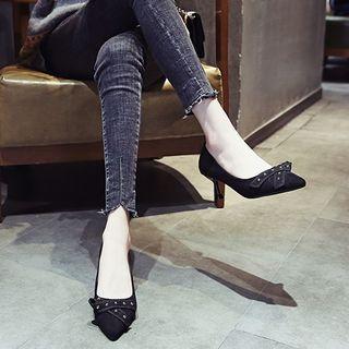 Faux Suede Studded Ribbon Accent Kitten Heel Pumps