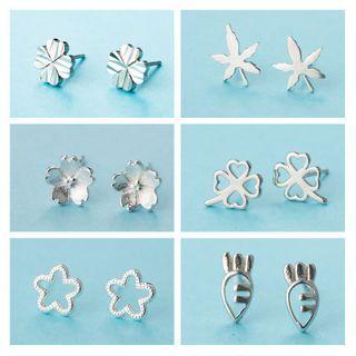 925 Sterling Silver Leaf / Flower / Carrot Earring
