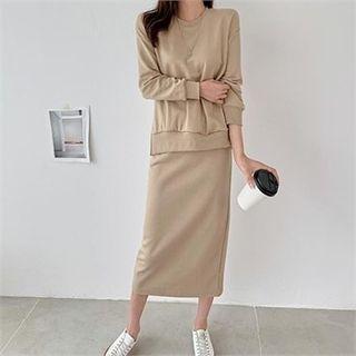 Set: Slit-side Pullover + Midi Skirt
