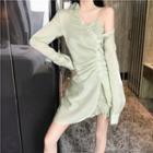 V-neck Long-sleeve Slim-fit Shirt