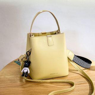 Wide Strap Top Handle Bucket Bag