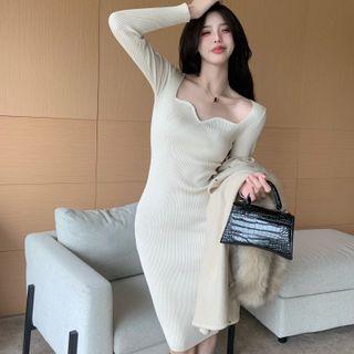 Long-sleeve Knit Sheath Dress / Fluffy Shawl