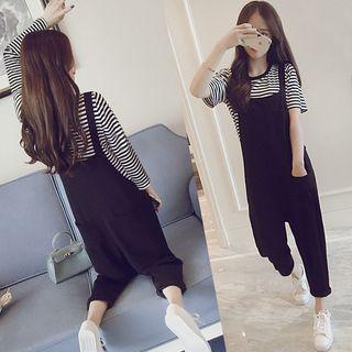 Set: Short-sleeve Striped T-shirt + Cropped Pinafore Jumpsuit