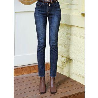Distressed Fleece-lined Straight-cut Jeans