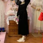 Long-sleeve Turtle-neck T-shirt / Velvet Midi A-line Dress