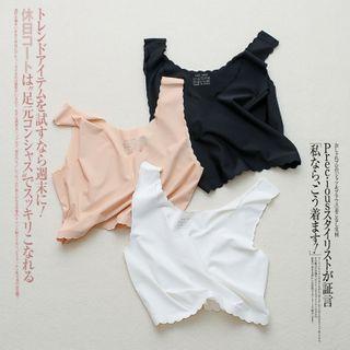 Scallop Trim Cropped Tank Top