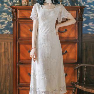 Short-sleeve Floral Embroidered Tasseled A-line Dress