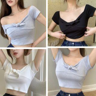 Short-sleeve Off-shoulder Knot Cropped Top