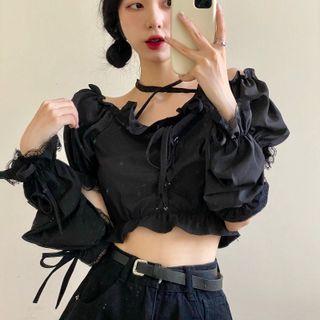 Puff-sleeve Ruffled Cropped Blouse / High Waist Shorts