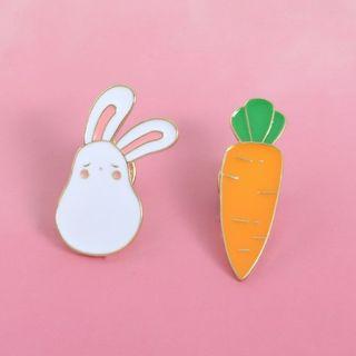Alloy Rabbit & Carrot Brooch Rabbit - One Size