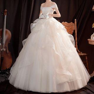 Off-shoulder Ruffle Wedding Ball Gown