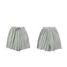 Plain Elastic Waist Oversized Shorts