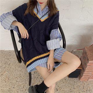 Loose-fit Knit Vest / Striped Shirt