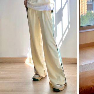 Short-sleeve T-shirt / Knit Vest / Striped Detail Pants