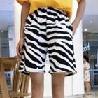 Zebra Print Shorts / Straight-cut Pants