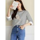 Letter Patched Stripe T-shirt Black - One Size
