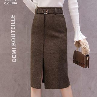 Buckled Midi Fitted Skirt