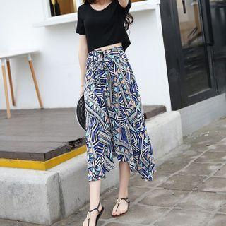 Set: Short-sleeve T-shirt + Geometric Print Midi A-line Skirt