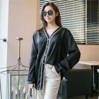Collarless V-neck Contrast-trim Blouse
