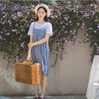 Set: T-shirt + Check Dress