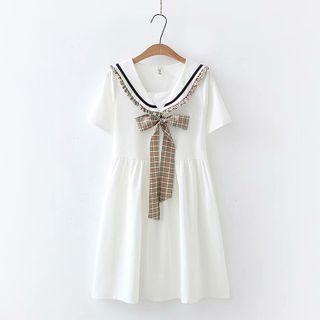 Short-sleeve Plaid Bow A-line Dress