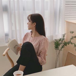 Puff-sleeve Embroidery Blouse Pink - One Size