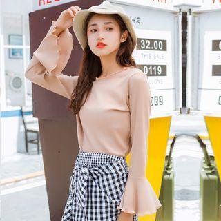 Plain Round-neck Bell-sleeve Slim-fit Top