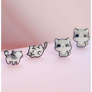 Non-matching Cat Earring