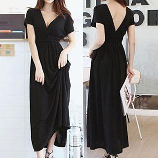 Short-sleeve V-neck Maxi Dress