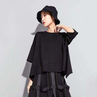 3/4-sleeve Asymmetrical Blouse Black - One Size