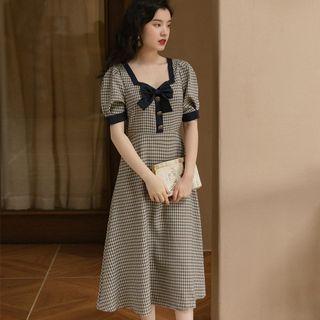 Short-sleeve V-neck Plaid Bow Midi A-line Dress