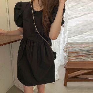 Puff-sleeve Round-neck Plain Dress Black - One Size