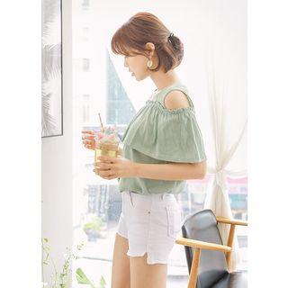 Cutout-hem Slit-detail Shorts