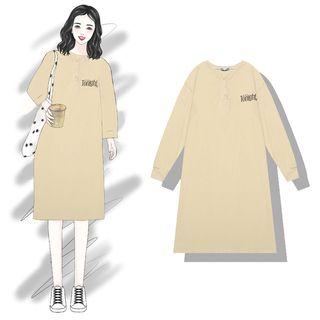 Buttoned Lettering Pullover Dress