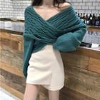 V-neck Sweater / A-line Skirt