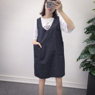 Pocketed V-neck Dungaree Dress